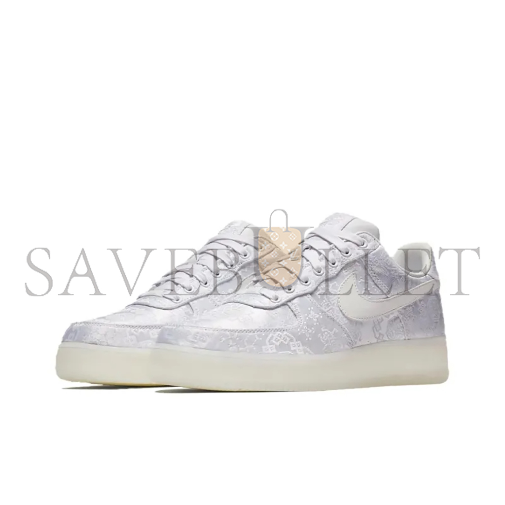 NIKE AIR FORCE 1 LOW CLOT 1WORLD AO9286-100